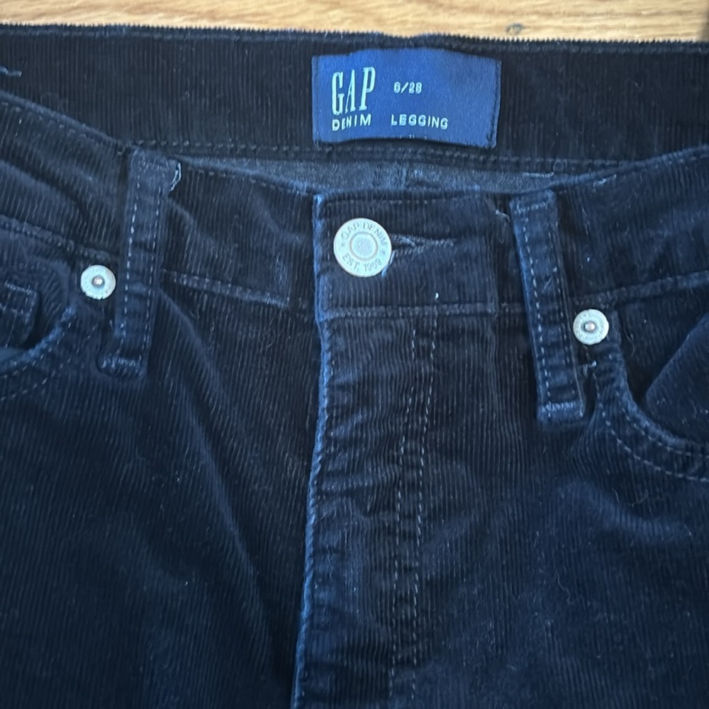 Gap black corduroy - Picture 2 of 2